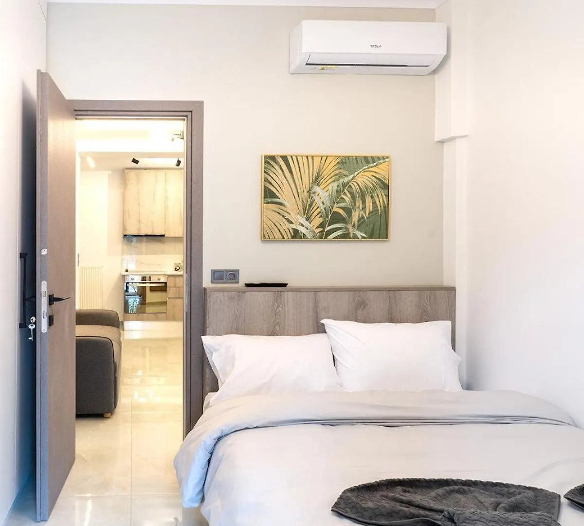 Modern Stay In Thessaloniki Apartment