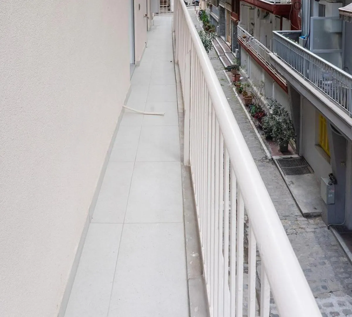 Modern Stay In Thessaloniki 0*,